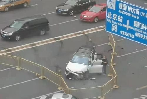 汽車護(hù)欄間隙多少合適