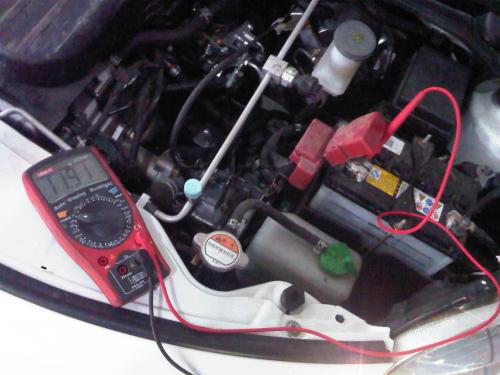 汽車回充電壓多少