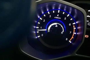 汽車(chē)啟動(dòng)轉(zhuǎn)速多少合適
