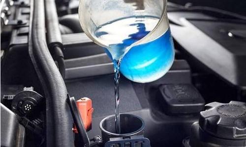 汽車(chē)全車(chē)水壺多少升水