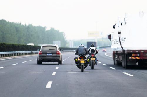 汽車高速超速是多少