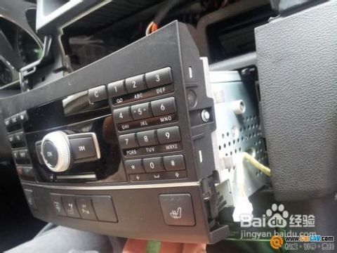 汽車導(dǎo)航更換價格多少