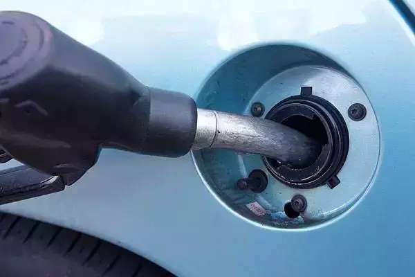 汽車油箱比例多少合適 汽車油箱比例多少合適