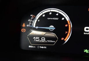 汽車怠速耗油多少