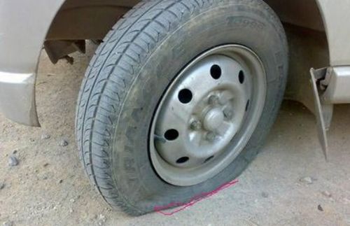 汽車沒氣能開多少米