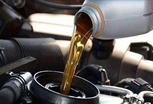 汽車機(jī)油多少算合適