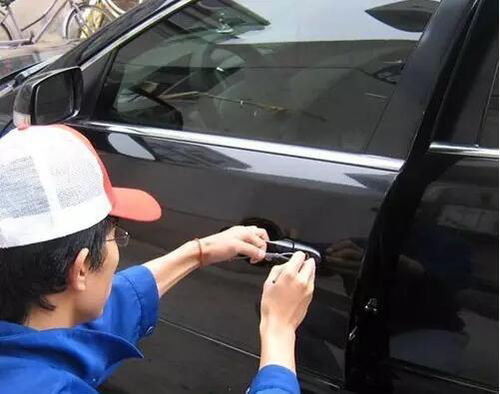 汽車開鎖電話多少