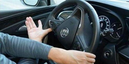 汽車轉(zhuǎn)多少是半圈
