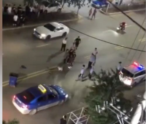 瘋狂砸汽車多少關(guān)