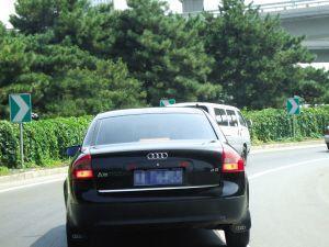 汽車膜反光多少正常 汽車膜反光多少正常
