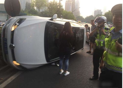 汽車轉(zhuǎn)彎需打多少