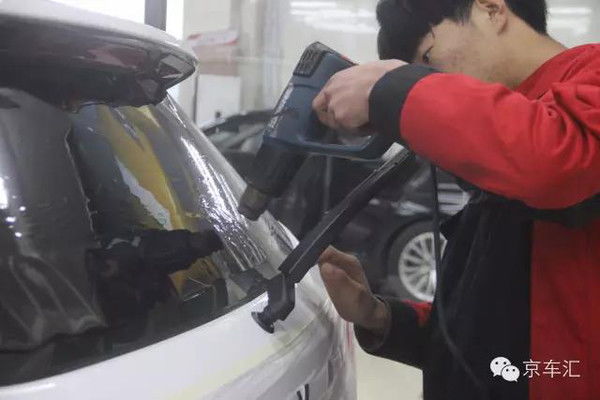 汽車透光度多少合格
