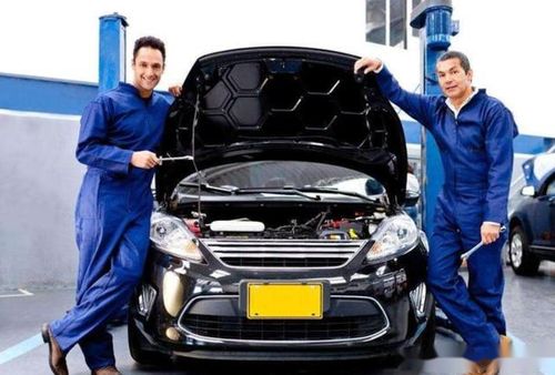 汽車機(jī)油保養(yǎng)多少天
