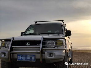 汽車?yán)汐C豹自重多少