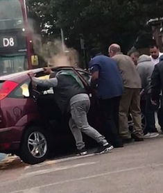 汽車撞擊力多少磅