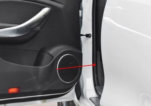汽車充電口多少伏