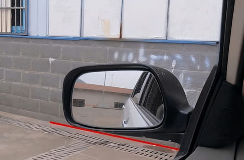 汽車貼墻面多少距離