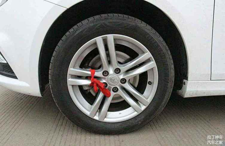 汽車后輪胎多少bar
