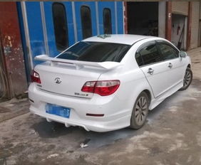 汽車尾翼大小多少