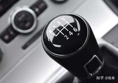 汽車轉(zhuǎn)速多少時換檔