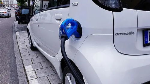 充電汽車電壓多少正常 充電汽車電壓多少正常
