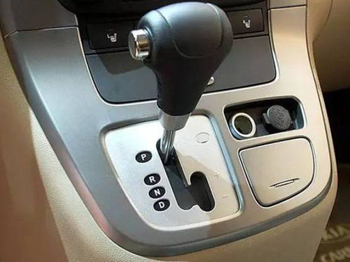 汽車多少轉(zhuǎn)降檔