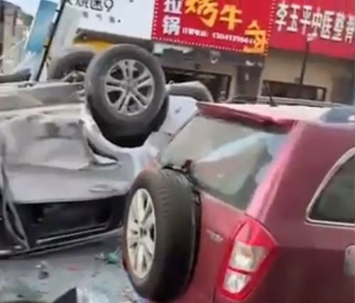 炸翻汽車需要多少