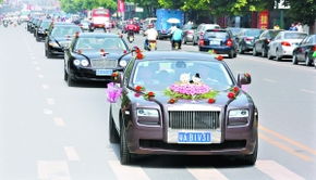 安徽汽車年租年費多少