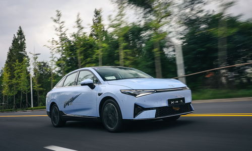 汽車?yán)走_(dá)續(xù)航多少公里