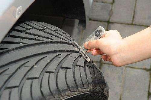 汽車多少公里換胎合適