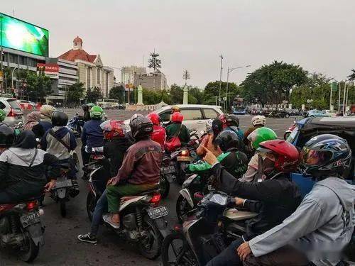 汽車維修機(jī)車單價(jià)多少