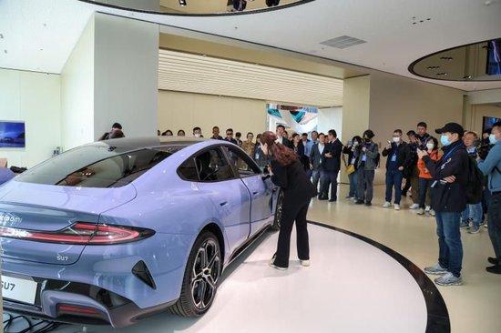 汽車有多少平方空間