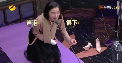 51歲董卿近況曝光 素顏與粉絲合影