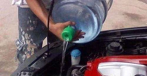 汽車加滿水多少公里