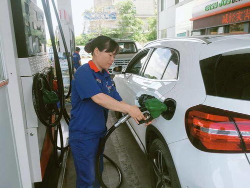 汽車油箱多少需要加油