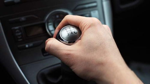 汽車不掛擋轉(zhuǎn)速多少