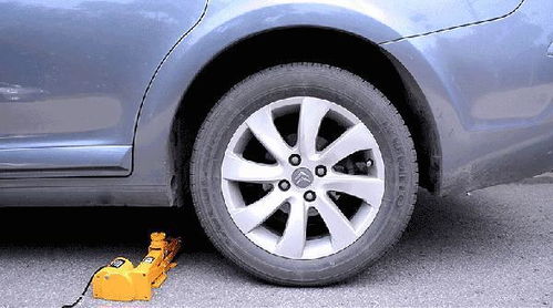 換個(gè)汽車胎多少合適