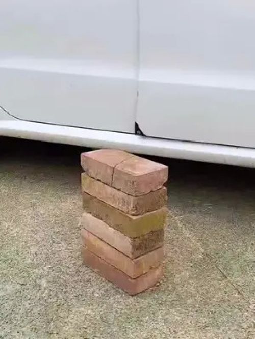 汽車防撞貼厚度多少
