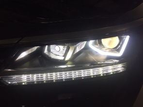 汽車發(fā)光燈最小多少
