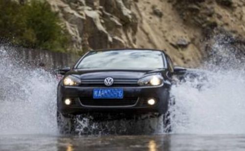 汽車涉水深多少合適