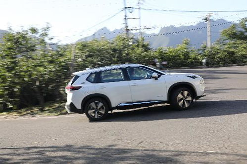汽車爬山油耗多少公里