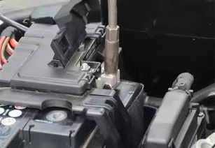 汽車電瓶多少伏正電
