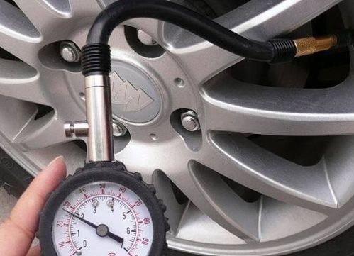 汽車后輪胎氣多少