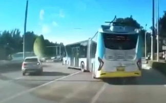 公交汽車加速多少秒