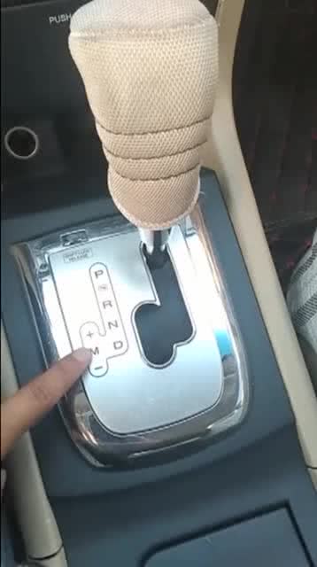 汽車緩慢加速多少合適