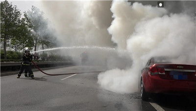 汽車自燃多少分鐘 汽車自燃多少分鐘