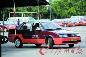 汽車駕照多少學時