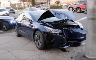 小汽車重多少牛頓