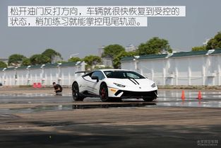 汽車賽道花費(fèi)多少油
