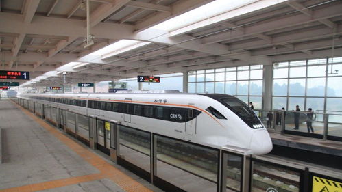 運汽車大巴時速多少